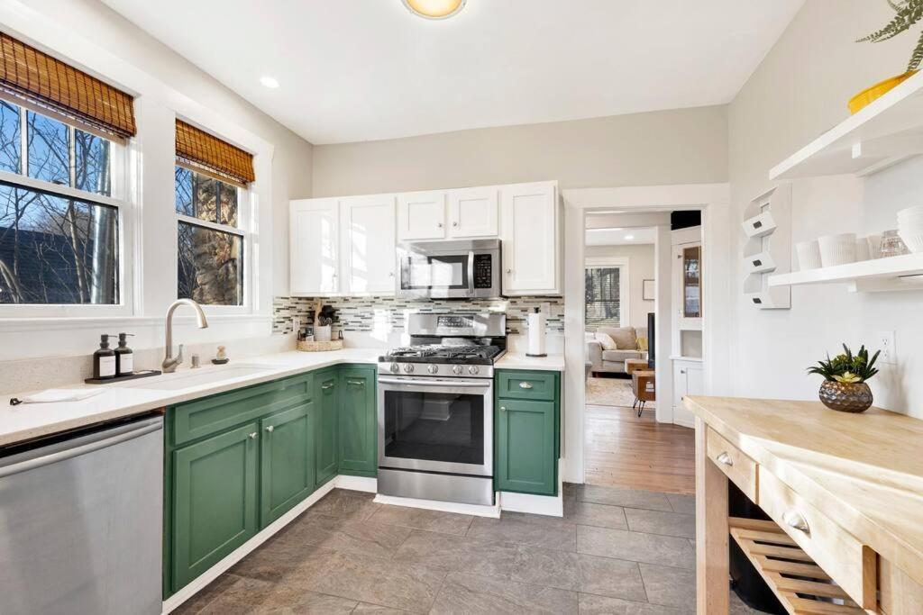 Historic Family Getaway Mins From Downtown Villa Birmingham Eksteriør billede